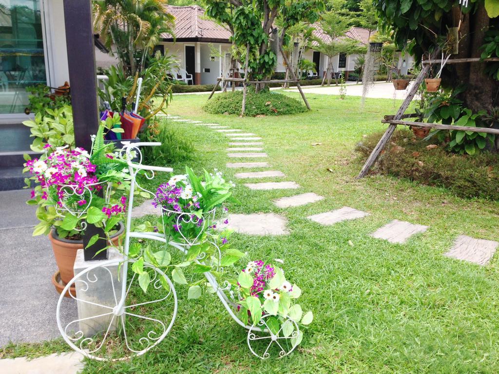Chiangrai Green Park Resort Чианг Рай Екстериор снимка