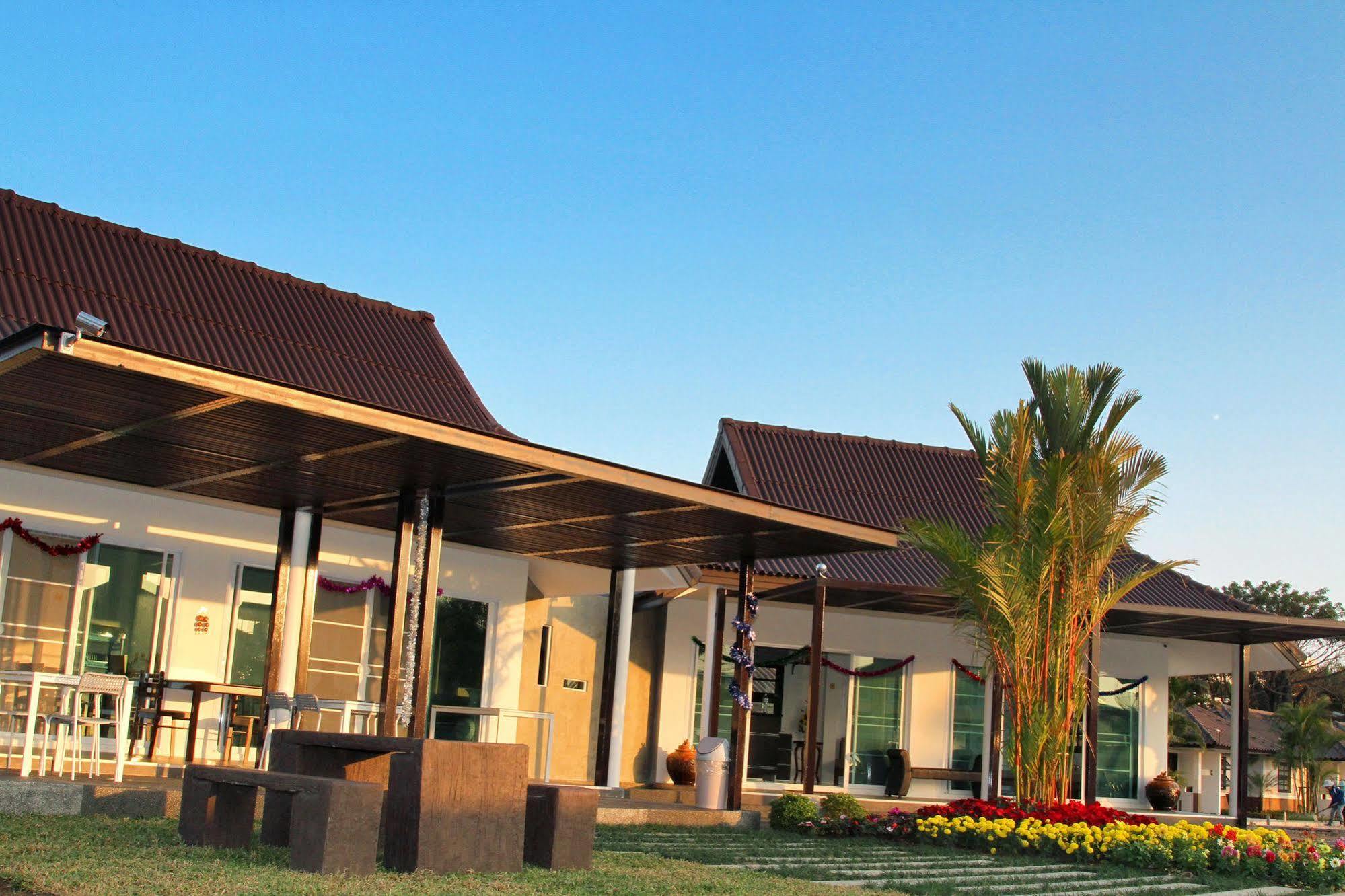 Chiangrai Green Park Resort Чианг Рай Екстериор снимка